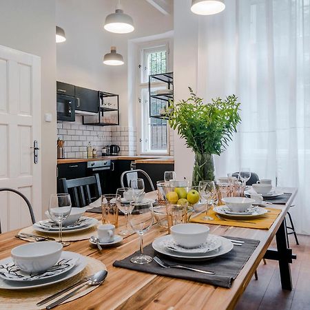 Modern And Huge Apts In Center By Michal&Friends Διαμέρισμα Πράγα Εξωτερικό φωτογραφία