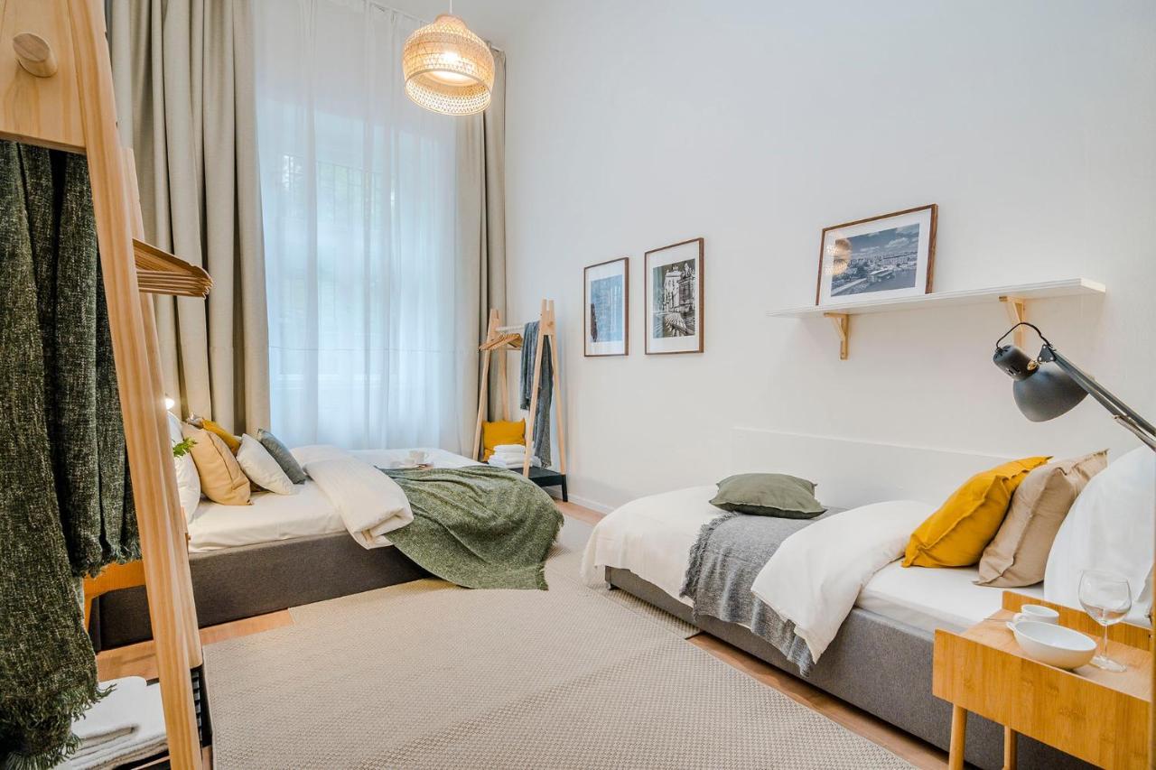Modern And Huge Apts In Center By Michal&Friends Διαμέρισμα Πράγα Εξωτερικό φωτογραφία