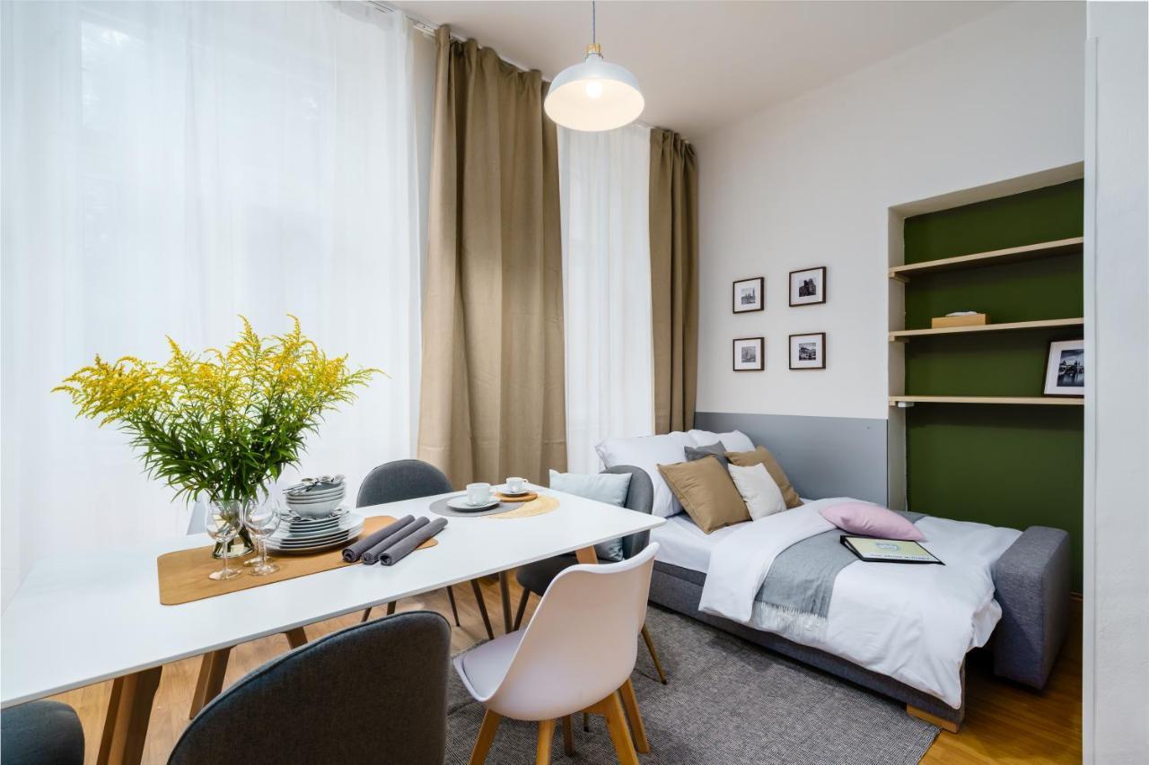 Modern And Huge Apts In Center By Michal&Friends Διαμέρισμα Πράγα Εξωτερικό φωτογραφία